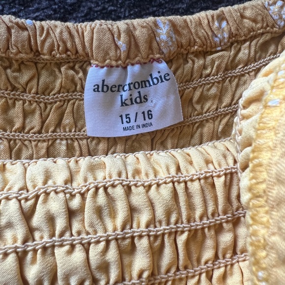 Yellow kids top - Picture 3 of 3